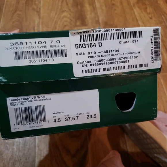 COPY - Puma Suede Classic Shoes - Picture 7 of 7